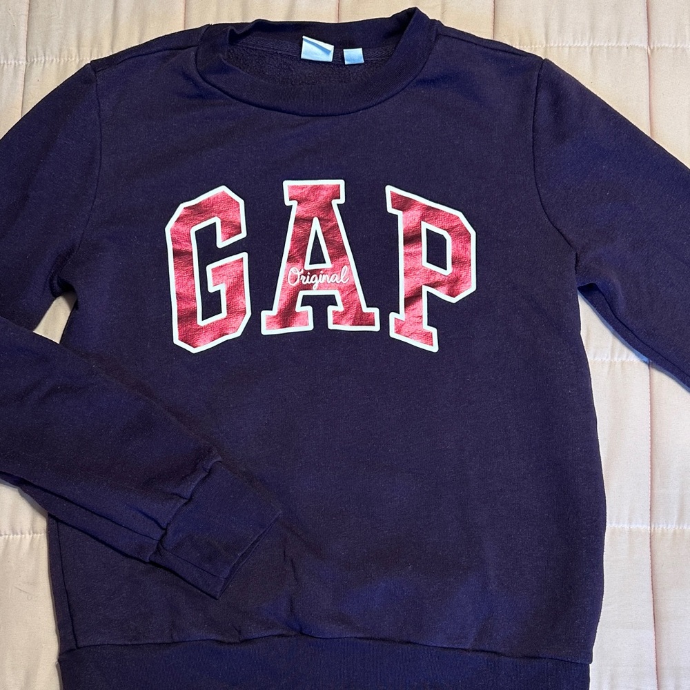 GAP Girls purple Crewneck Sweater